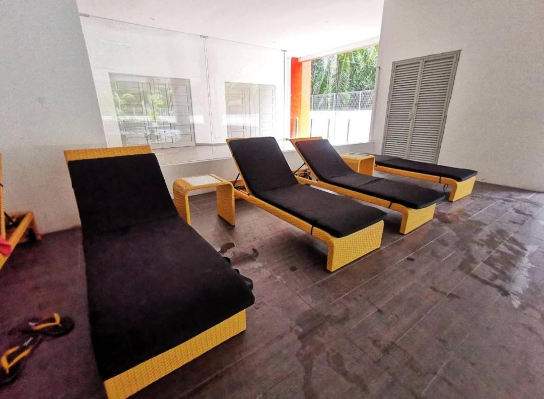 Travelers Homestysitiawan B-30-6 The Venus Aparment Seri Manjung